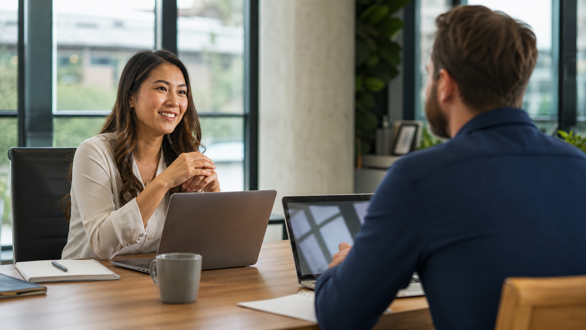 Entretien community manager : 12 questions et comment y répondre